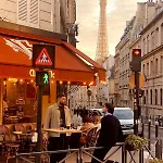 Arty Chic Flat Between Arc De Triomphe & Eiffel Tower